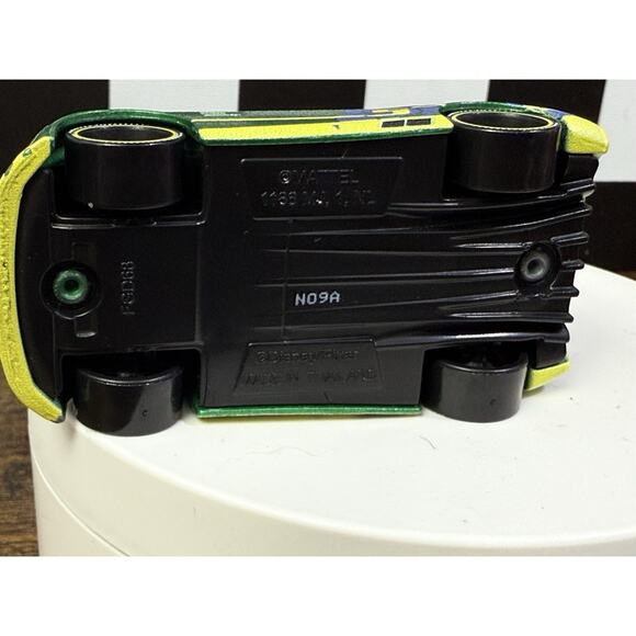 Disney Pixar Cars 3 - Eric Braker 1:55 LOOSE - Picture 7 of 7